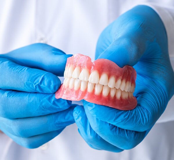 Denture.jpg